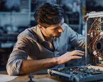 Desktop repair technician providing desktop service in Al Barsha Dubai