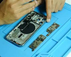 iPhone screen repair service at Al Barsha Electronics LLC, Al Barsha 1, Dubai