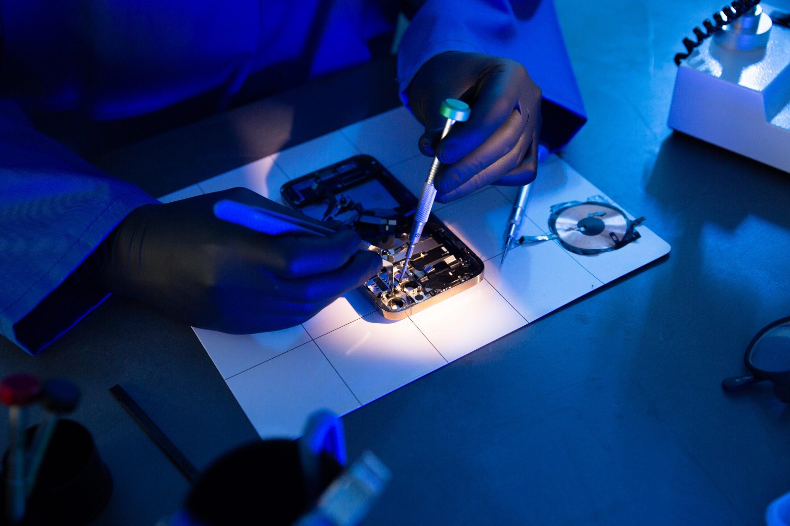 iPhone screen repair service at Al Barsha Electronics LLC, Al Barsha 1, Dubai